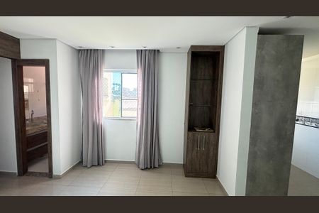 Apartamento à venda com 100m², 2 quartos e 2 vagas Apartamento à venda com 100m², 2 quartos e 2 vagasSala