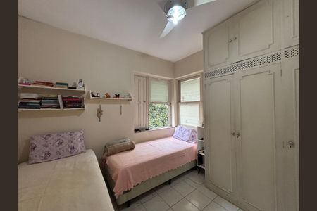 Apartamento à venda com 170m², 3 quartos e sem vaga Apartamento à venda com 170m², 3 quartos e sem vagaSuíte 2