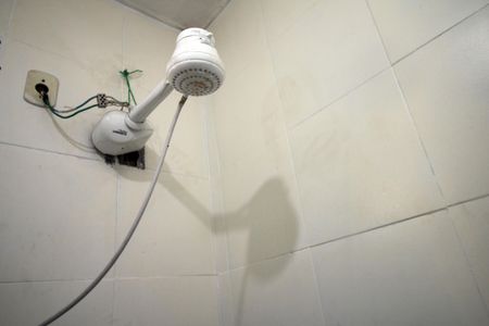 Casa à venda com 110m², 2 quartos e 1 vagaBanheiro