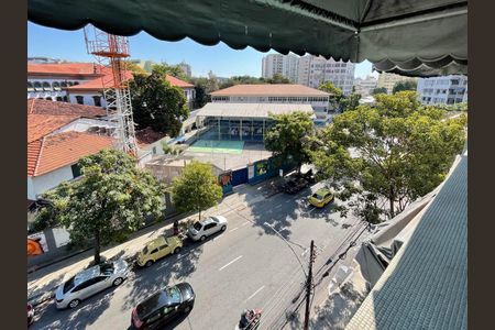 Apartamento à venda com 99m², 2 quartos e 1 vagaVista