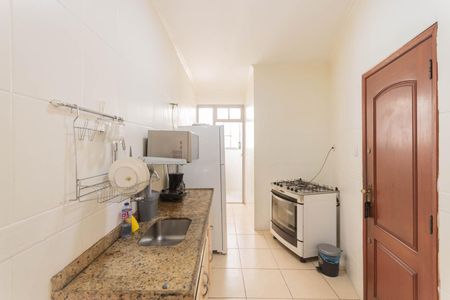 Apartamento à venda com 99m², 2 quartos e 1 vagaCozinha