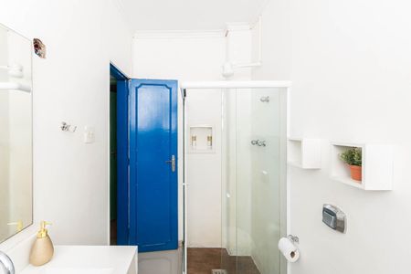 Apartamento à venda com 99m², 2 quartos e 1 vagaBanheiro Social
