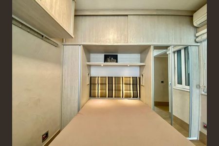 Apartamento à venda com 36m², 1 quarto e sem vaga