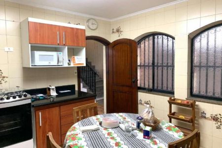 Casa à venda com 289m², 3 quartos e 6 vagas