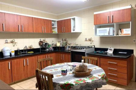 Casa à venda com 289m², 3 quartos e 6 vagas