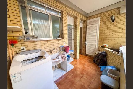Apartamento à venda com 178m², 3 quartos e sem vaga