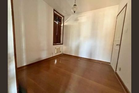 Casa à venda com 100m², 3 quartos e sem vaga