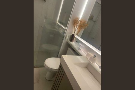 Apartamento à venda com 69m², 2 quartos e 1 vaga