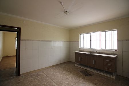 Casa para alugar com 158m², 3 quartos e 2 vagasCozinha