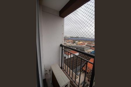 Apartamento à venda com 31m², 1 quarto e sem vaga Apartamento à venda com 31m², 1 quarto e sem vagaVaranda