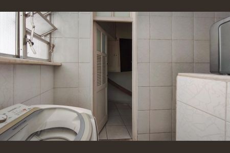 Apartamento à venda com 99m², 2 quartos e 1 vagaÁrea de Serviço