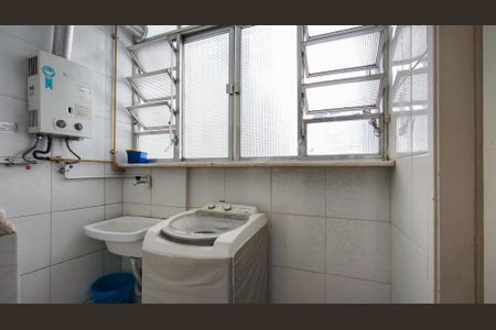 Apartamento à venda com 99m², 2 quartos e 1 vagaÁrea de Serviço