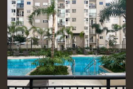 Apartamento à venda com 62m², 3 quartos e 1 vaga Apartamento à venda com 62m², 3 quartos e 1 vagaÁrea comum - Piscina