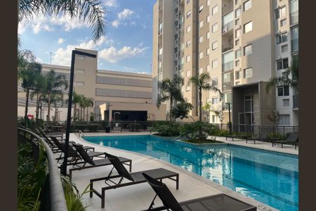 Apartamento à venda com 62m², 3 quartos e 1 vaga Apartamento à venda com 62m², 3 quartos e 1 vagaÁrea comum - Piscina