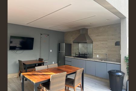 Apartamento à venda com 62m², 3 quartos e 1 vaga Apartamento à venda com 62m², 3 quartos e 1 vagaÁrea comum - Churrasqueira