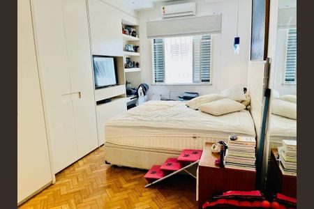 Apartamento à venda com 248m², 4 quartos e 1 vaga