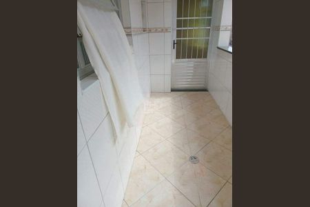 Casa à venda com 173m², 2 quartos e 2 vagas