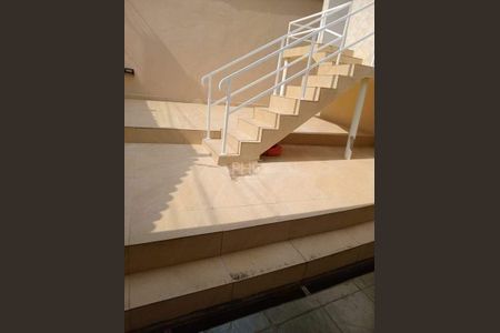 Casa à venda com 173m², 2 quartos e 2 vagas
