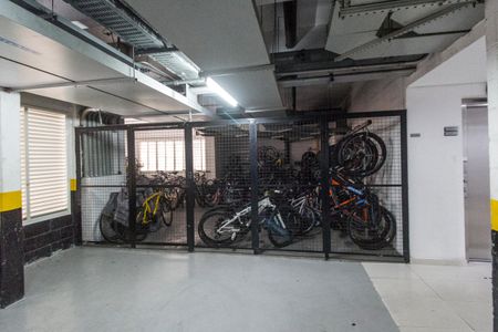 Apartamento à venda com 76m², 2 quartos e 1 vagaÁrea comum