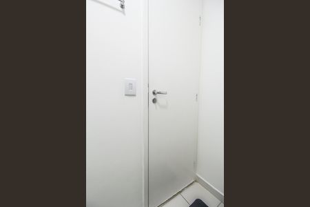 Apartamento à venda com 76m², 2 quartos e 1 vaga Apartamento à venda com 76m², 2 quartos e 1 vagaBanheiro