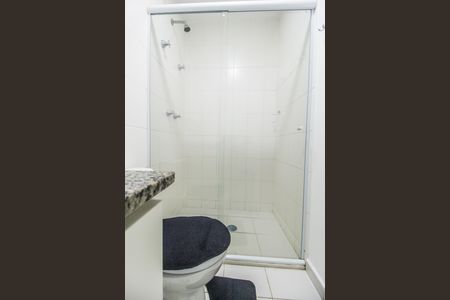 Apartamento à venda com 76m², 2 quartos e 1 vaga Apartamento à venda com 76m², 2 quartos e 1 vagaBanheiro