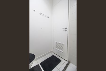 Apartamento à venda com 76m², 2 quartos e 1 vaga Apartamento à venda com 76m², 2 quartos e 1 vagaBanheiro de serviço