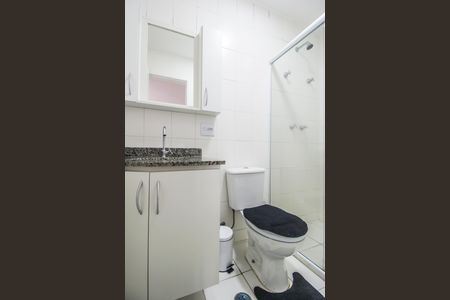 Apartamento à venda com 76m², 2 quartos e 1 vaga Apartamento à venda com 76m², 2 quartos e 1 vagaBanheiro