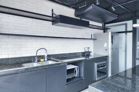 Studio para alugar com 30m², 1 quarto e sem vaga Studio para alugar com 30m², 1 quarto e sem vagaÁrea comum - Salão de festas