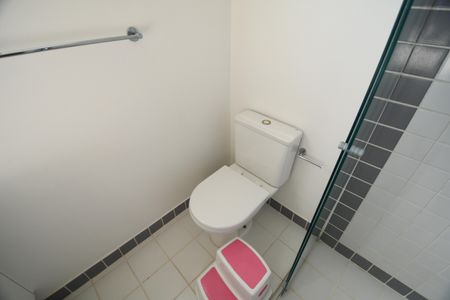 Casa de condomínio à venda com 200m², 3 quartos e 4 vagasBanheiro da Suíte 3