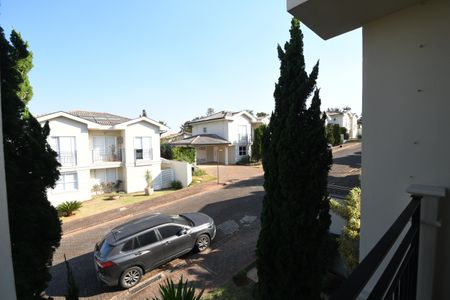 Casa de condomínio à venda com 200m², 3 quartos e 4 vagas Suíte 3 - Vista