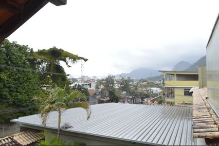 Casa à venda com 219m², 3 quartos e 3 vagas Casa à venda com 219m², 3 quartos e 3 vagasVista da Varanda