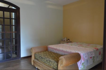 Casa à venda com 219m², 3 quartos e 3 vagas Casa à venda com 219m², 3 quartos e 3 vagasSuíte 1