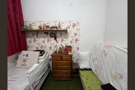 Casa à venda com 170m², 4 quartos e 4 vagas Casa à venda com 170m², 4 quartos e 4 vagasQuarto 3