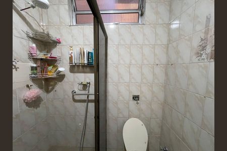 Casa à venda com 170m², 4 quartos e 4 vagas Casa à venda com 170m², 4 quartos e 4 vagasBanheiro