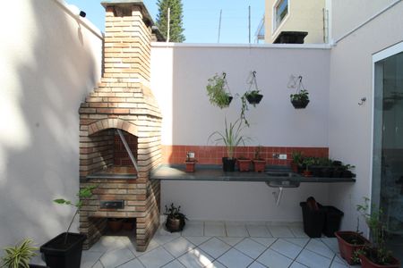 Casa à venda com 230m², 3 quartos e 5 vagasÁrea de Serviço