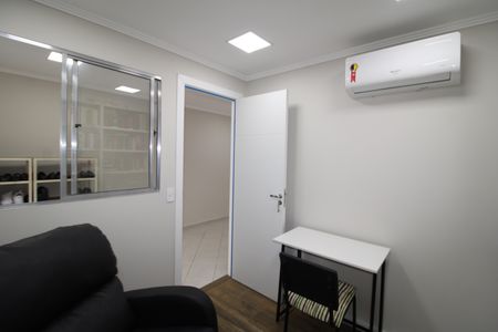 Casa à venda com 230m², 3 quartos e 5 vagasBiblioteca