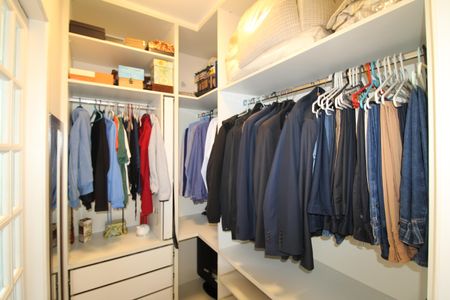 Casa à venda com 230m², 3 quartos e 5 vagasSuíte 2 - Closet