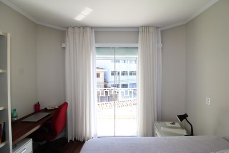 Casa à venda com 230m², 3 quartos e 5 vagasQuarto 