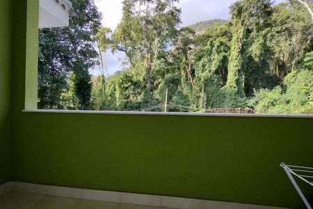 Casa de condomínio para alugar com 600m², 4 quartos e 2 vagas Casa de condomínio para alugar com 600m², 4 quartos e 2 vagasVaranda