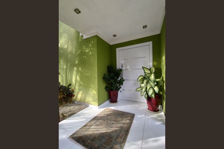 Casa de condomínio para alugar com 600m², 4 quartos e 2 vagasFachada