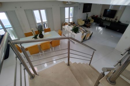 Casa de condomínio para alugar com 600m², 4 quartos e 2 vagas Casa de condomínio para alugar com 600m², 4 quartos e 2 vagasSala