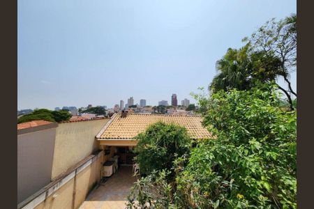 Casa à venda com 195m², 4 quartos e 4 vagas