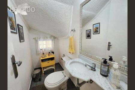Casa à venda com 195m², 4 quartos e 4 vagas