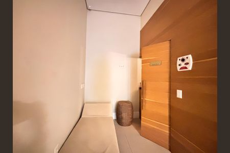 Apartamento à venda com 275m², 3 quartos e 5 vagas Apartamento à venda com 275m², 3 quartos e 5 vagasÁrea comum