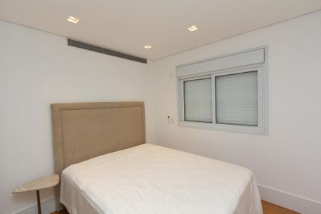 Apartamento à venda com 275m², 3 quartos e 5 vagas Apartamento à venda com 275m², 3 quartos e 5 vagasSuíte 1