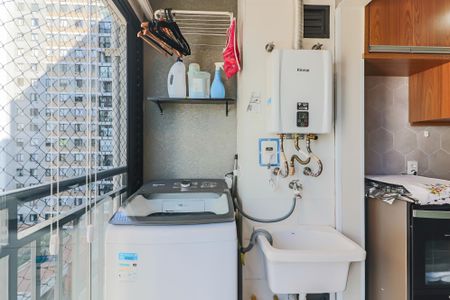 Apartamento à venda com 44m², 2 quartos e 1 vaga Apartamento à venda com 44m², 2 quartos e 1 vagaCozinha e Área de Serviço