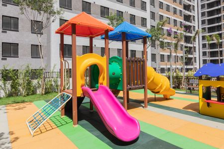 Apartamento à venda com 44m², 2 quartos e 1 vaga Apartamento à venda com 44m², 2 quartos e 1 vagaÁrea comum - Playground