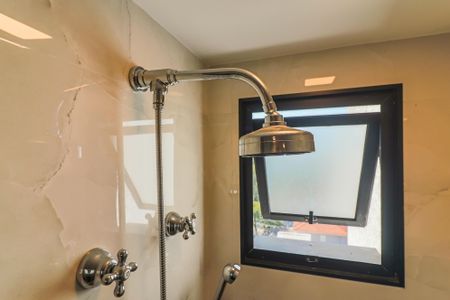 Apartamento à venda com 44m², 2 quartos e 1 vaga Apartamento à venda com 44m², 2 quartos e 1 vagaBanheiro