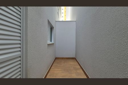 Apartamento à venda com 46m², 2 quartos e 1 vaga Apartamento à venda com 46m², 2 quartos e 1 vagaÁrea Externa