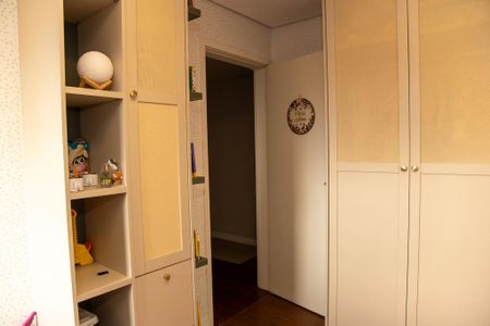 Apartamento à venda com 170m², 4 quartos e 2 vagas Apartamento à venda com 170m², 4 quartos e 2 vagasQuarto 1